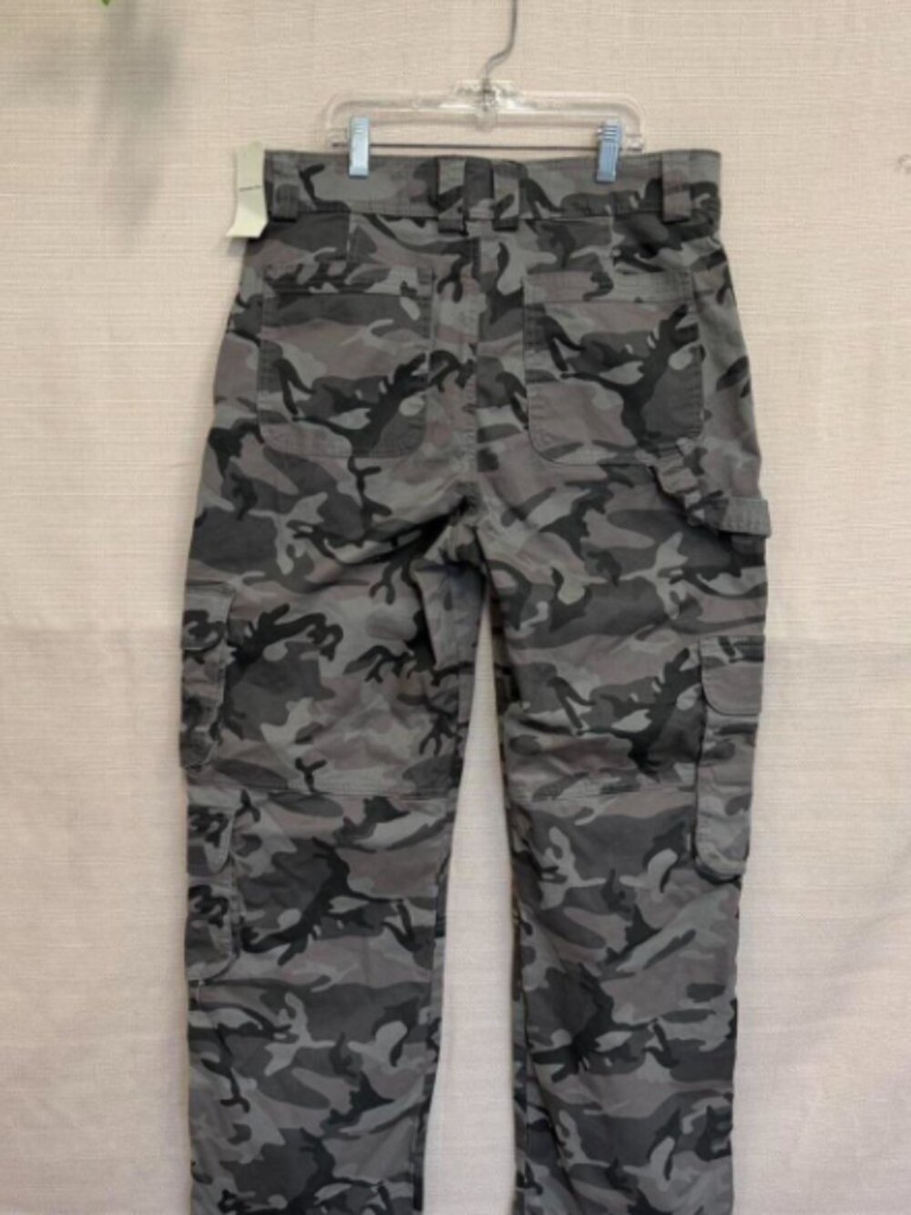 Abercrombie & Fitch Men's Trousers - Picture 5 of 5